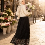 Zoya — image 1